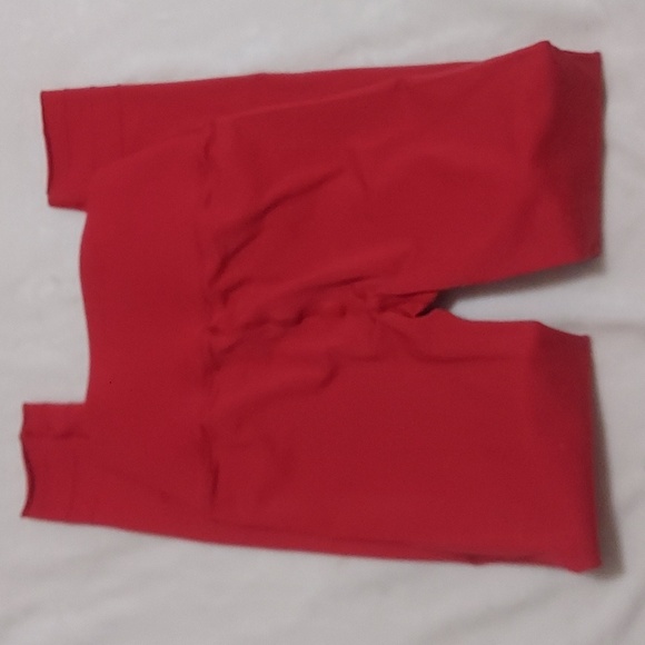 Fabletics SculptKnit size medium, medium compression leggings - Picture 3 of 5